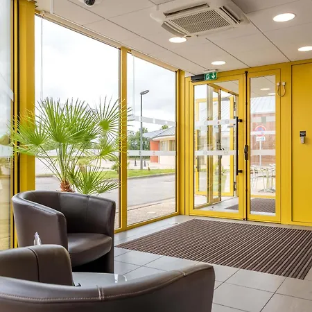 伊维托特住宿加早餐旅馆 酒店 伊沃托