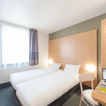 B&B Hotel Yvetot Hotell 2*