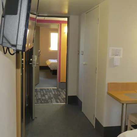B&B Hotel Yvetot Hotell